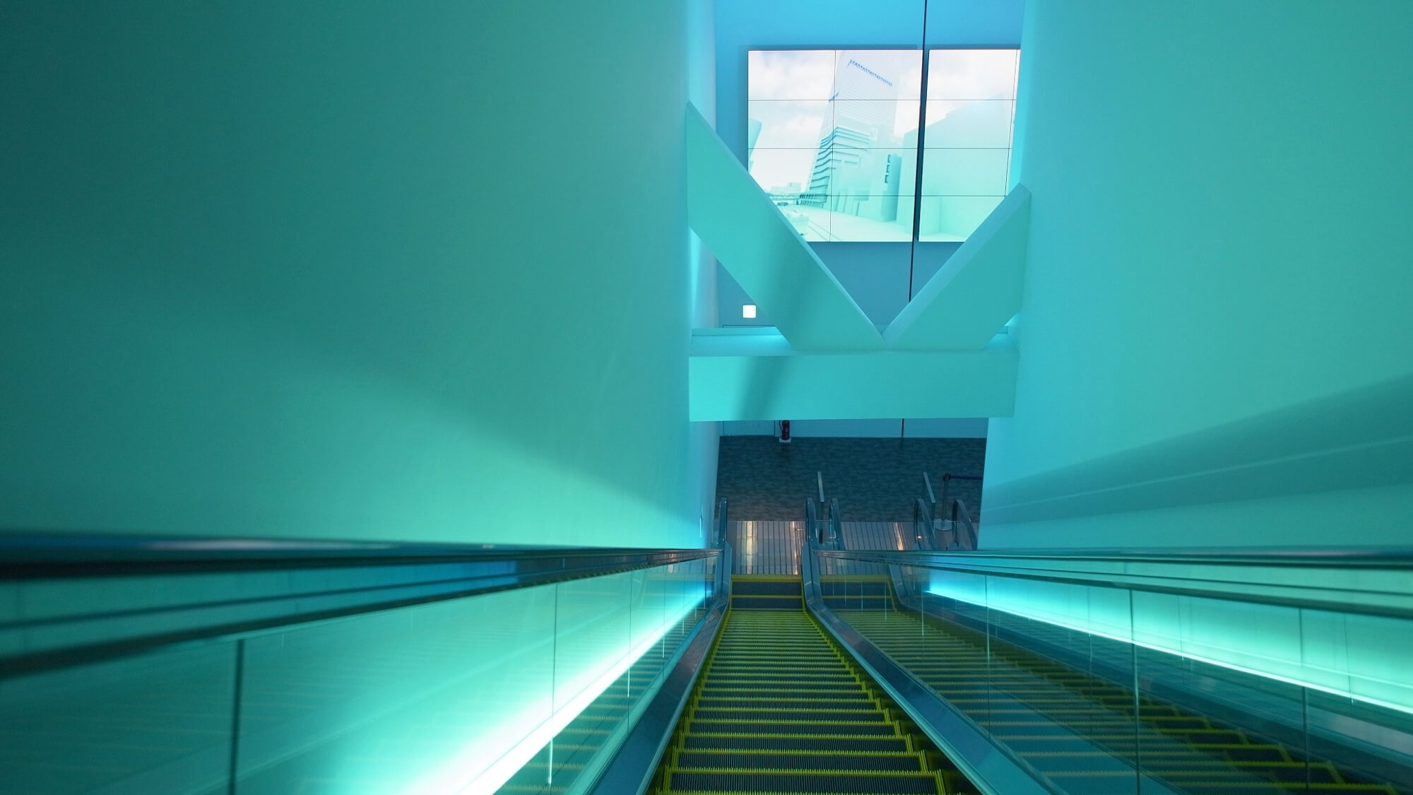 ABENO HARUKAS Escalator Hallの画像